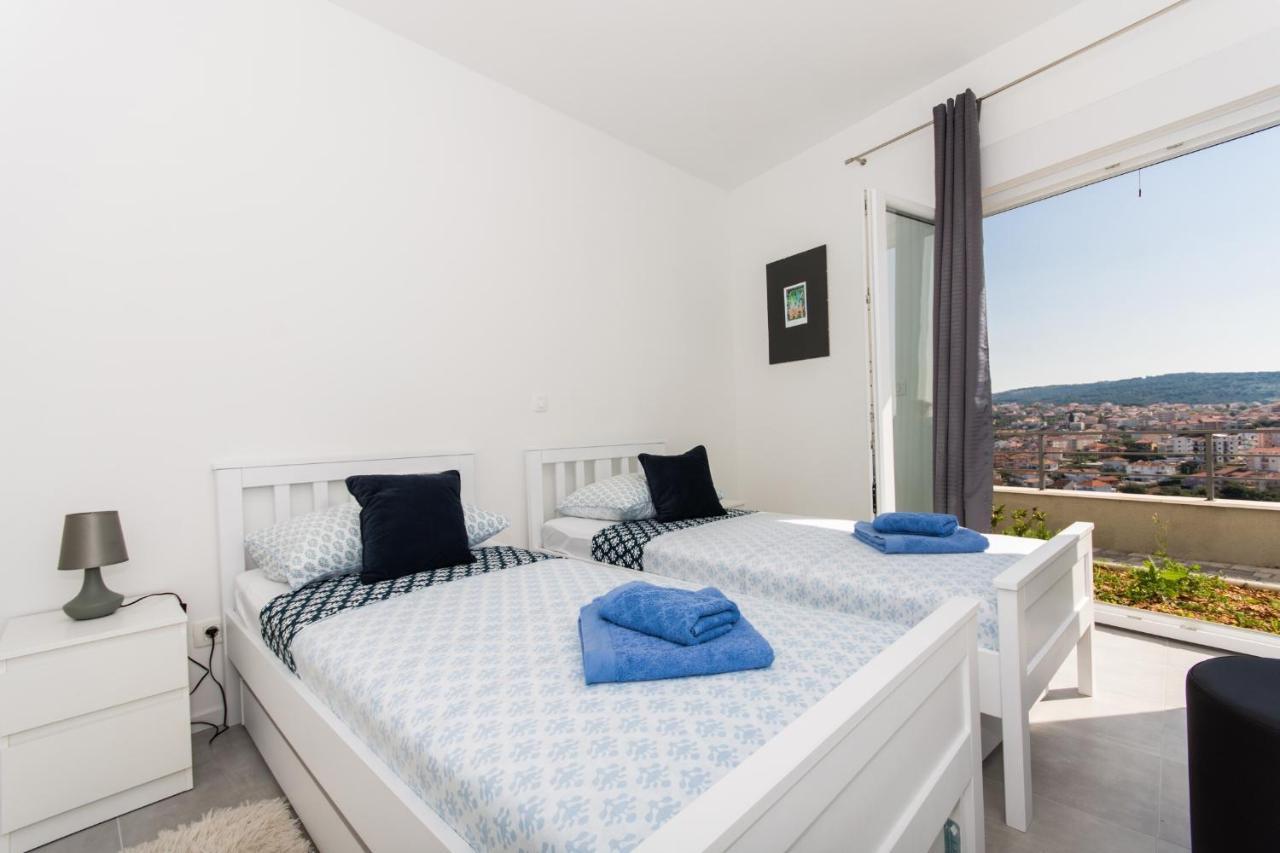 Apartment Julia Trogir Exterior foto