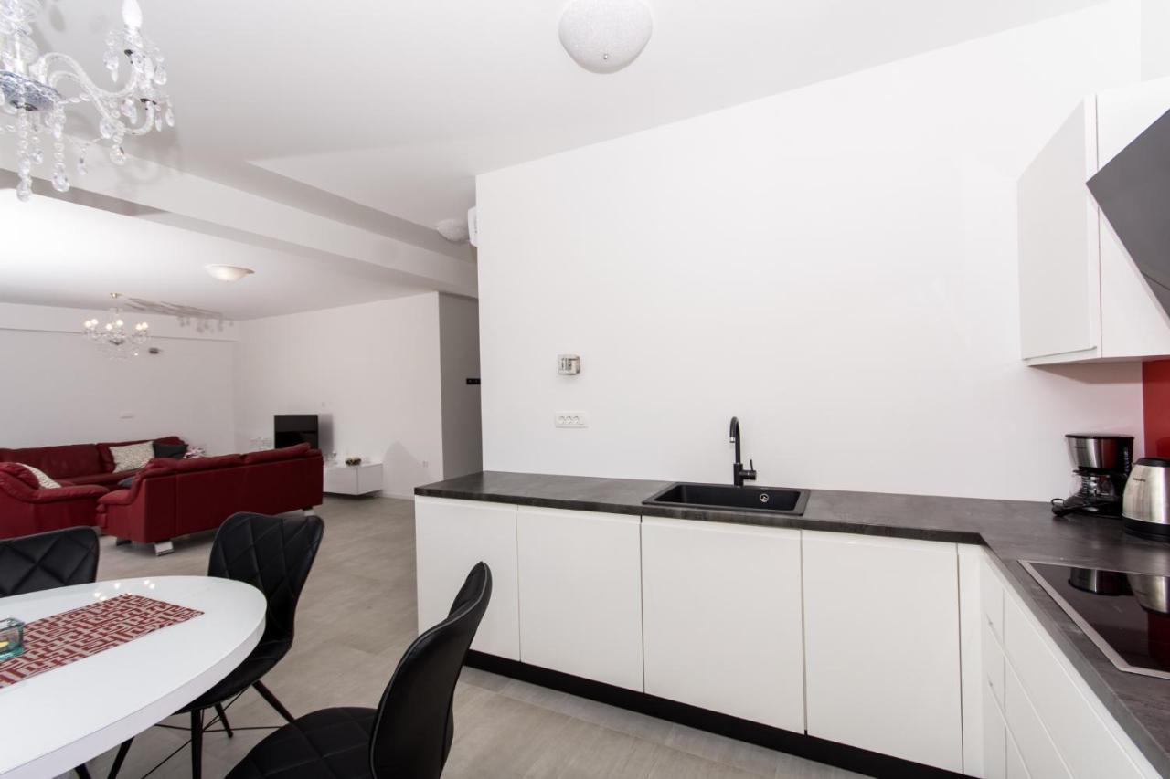 Apartment Julia Trogir Exterior foto